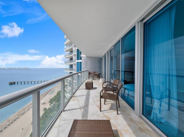 17001 Collins Avenue 2307, Sunny Isles Beach FL 33160