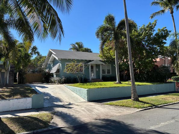 808 Kanuga Drive, West Palm Beach FL 33401