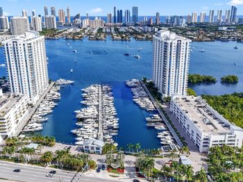 17301 Biscayne Boulevard