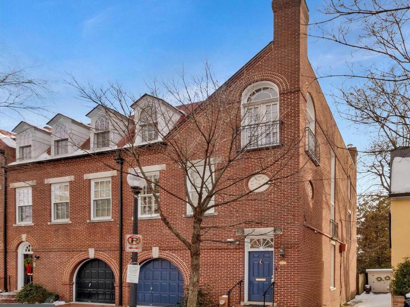 3230 Volta Place NW, Washington DC 20007
