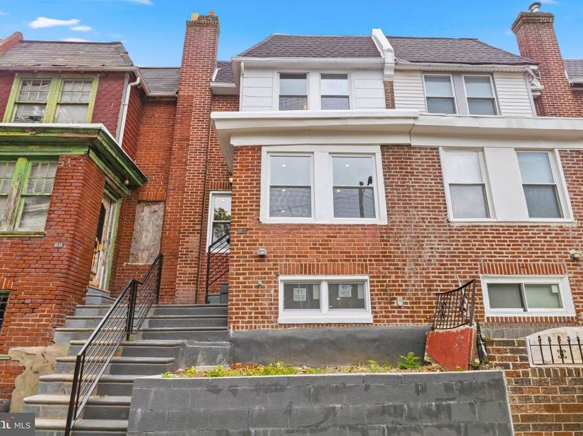 1509 Kinsdale Street, Philadelphia PA 19126