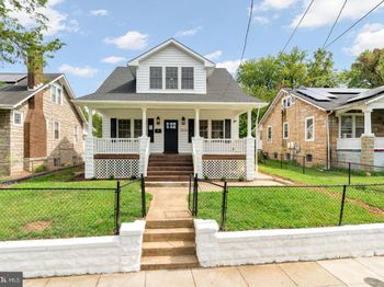3606 Brothers Place SE