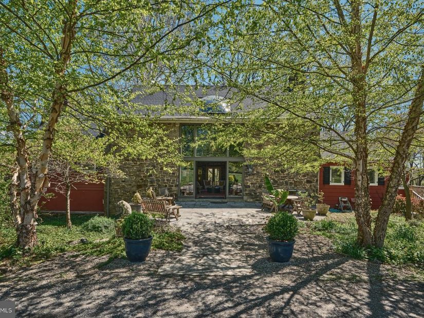 6990 Phillips Mill Road, New Hope PA 18938