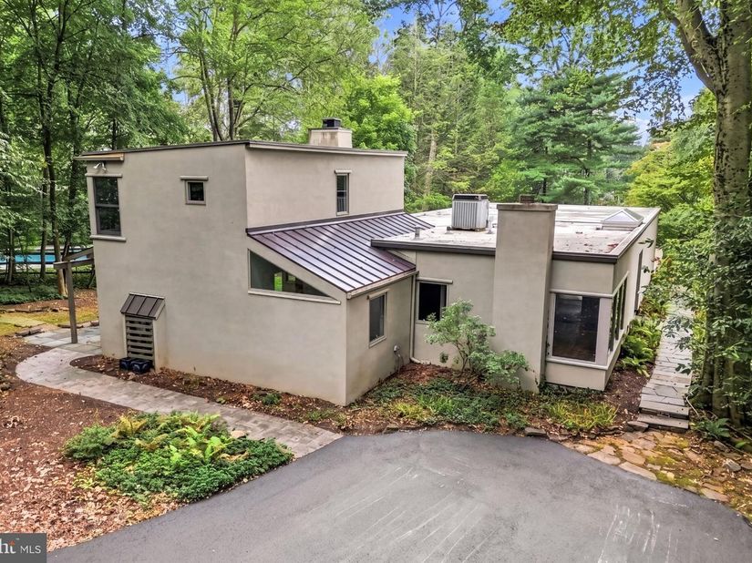 815 Black Rock Road, Gladwyne PA 19035