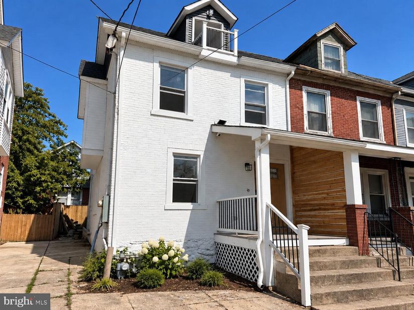 235 E County Line Road, Ardmore PA 19003