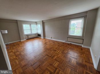 80 W Baltimore Avenue