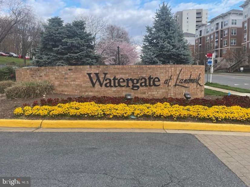 309 Yoakum Parkway 1708, Alexandria VA 22304