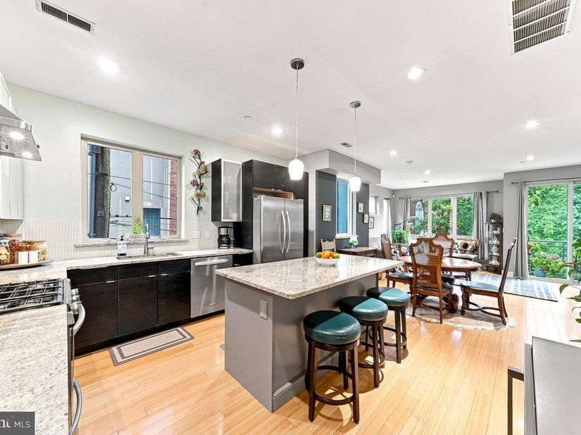 1217 Mount Vernon Street 3, Philadelphia PA 19123