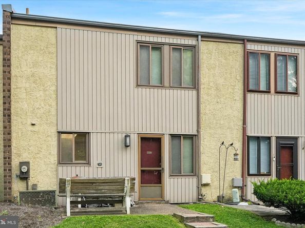 4662 Canterbury Court, Bensalem PA 19020