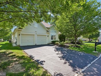 1 Yarrow Way