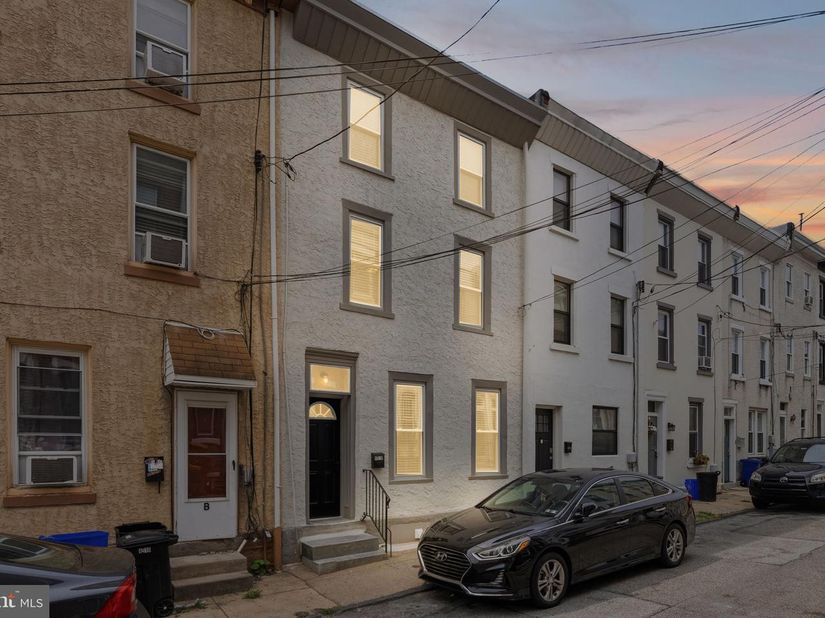4518 Ritchie Street, Philadelphia PA 19127