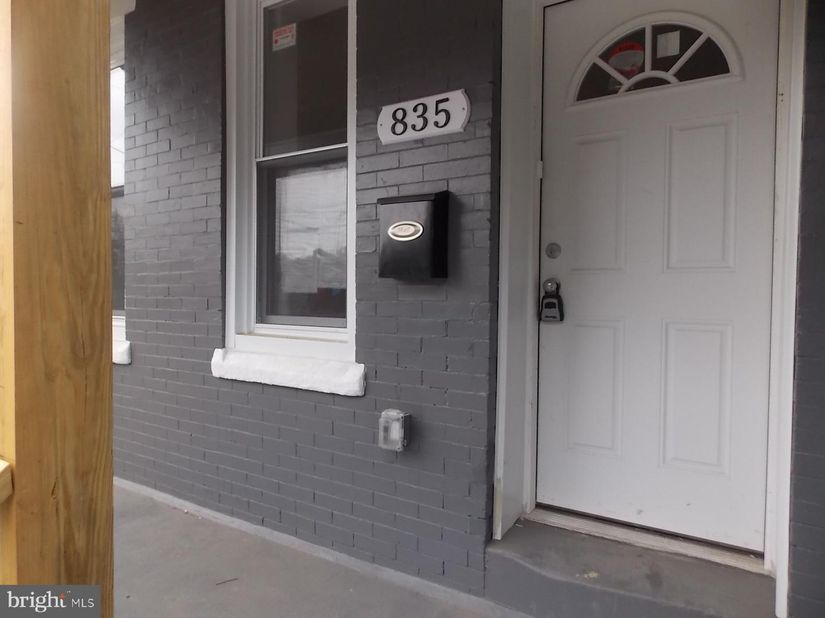 835 N 39TH Street, Philadelphia PA 19104