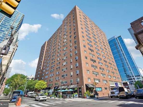 2101 Chestnut Street 606, Philadelphia PA 19103