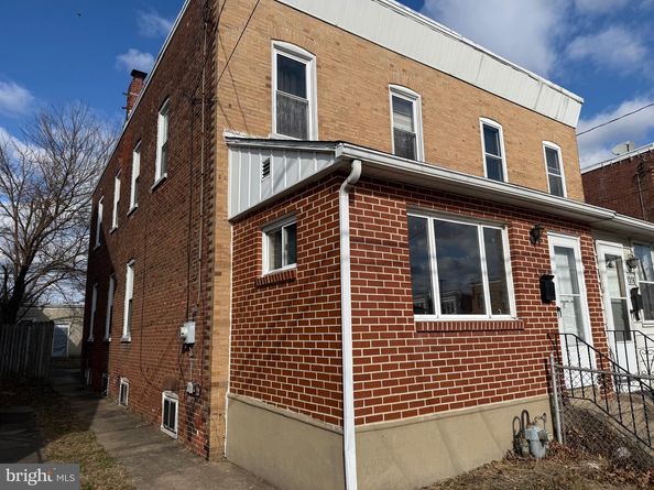 1314 E 11TH Street, Crum Lynne PA 19022