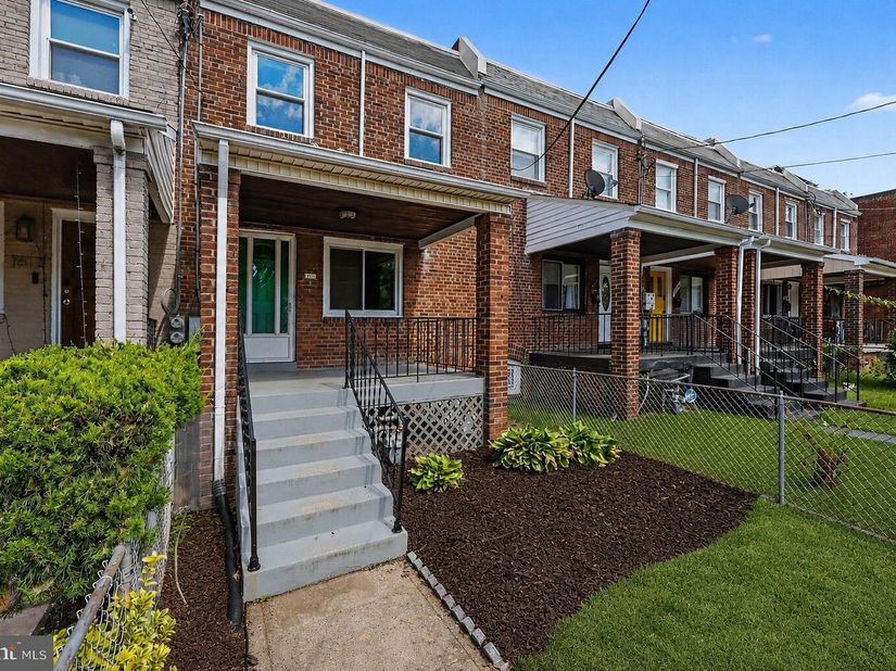 1614 16TH Street SE, Washington DC 20020