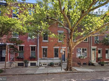 1012 Carpenter Street