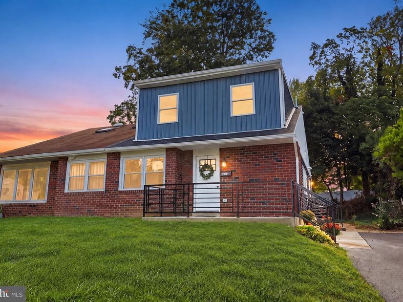 1589 Edgewood Avenue, Abington PA 19001