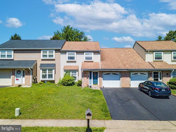 4 Beaver Hill Road, Horsham PA 19044