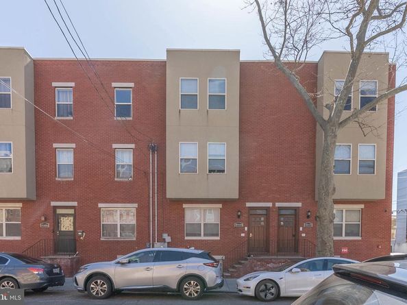 4008 Baring Street, Philadelphia PA 19104