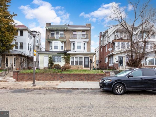 6209 Carpenter Street, Philadelphia PA 19143