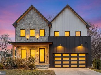 650 N Jackson Street