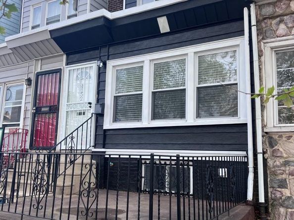 1152 S 53rd Street S, Philadelphia PA 19143