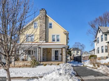 26 E Turnbull Avenue