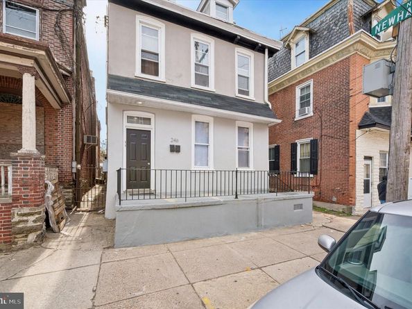 246 W Queen Lane, Philadelphia PA 19144