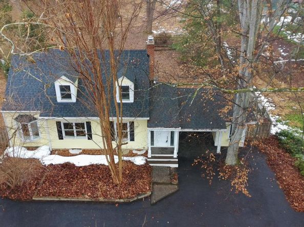 8620 Falls Road, Potomac MD 20854