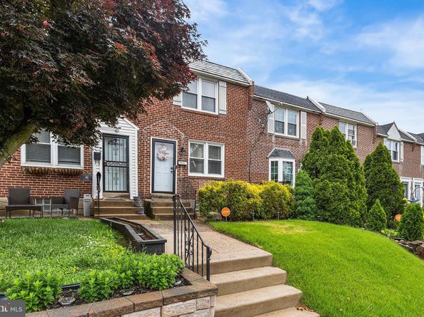 1639 Ashurst Road, Philadelphia PA 19151