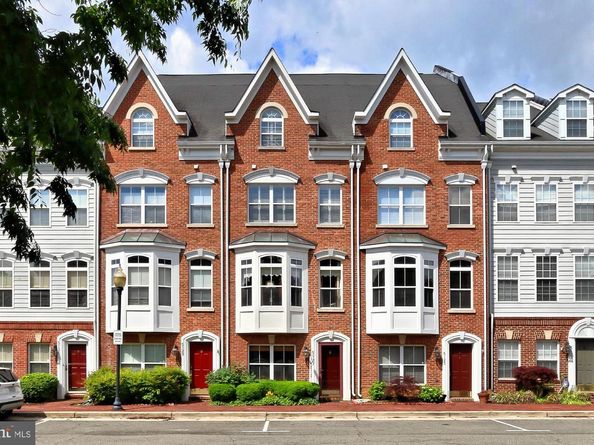 5127 Gardner Drive, Alexandria VA 22304