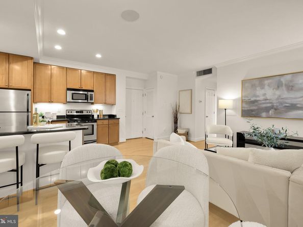 1701 16TH Street NW 822, Washington DC 20009