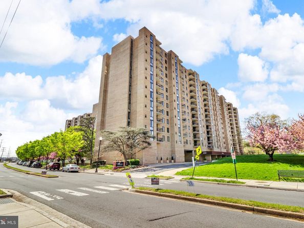 4500 S Four Mile Run Drive 732, Arlington VA 22204