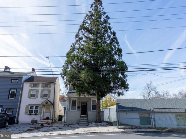 131 Barren Road, Conshohocken PA 19428