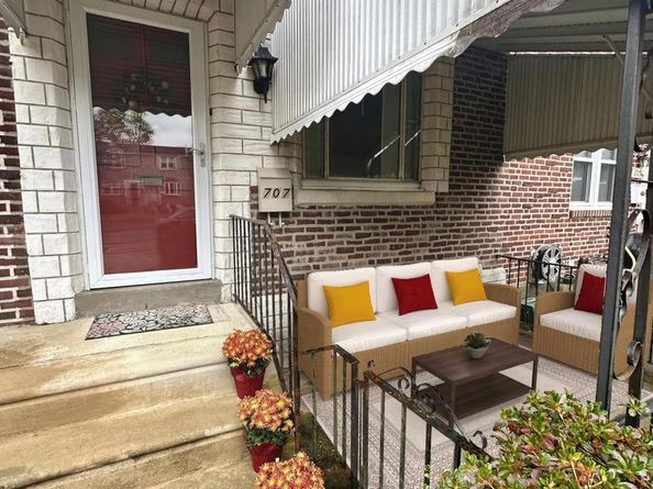707 Crescent Drive, Glenolden PA 19036