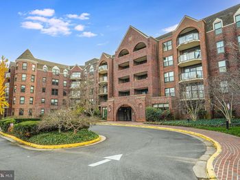 2100 Langston Boulevard