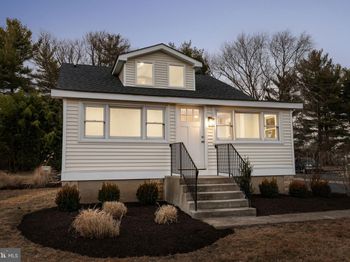 414 Hallowell Avenue