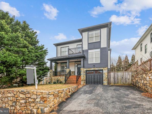 2500 12TH Street N, Arlington VA 22201