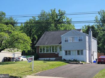 635 W County Line Road
