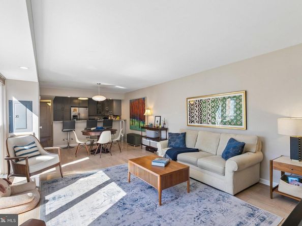 130 Spruce Street 23B, Philadelphia PA 19106