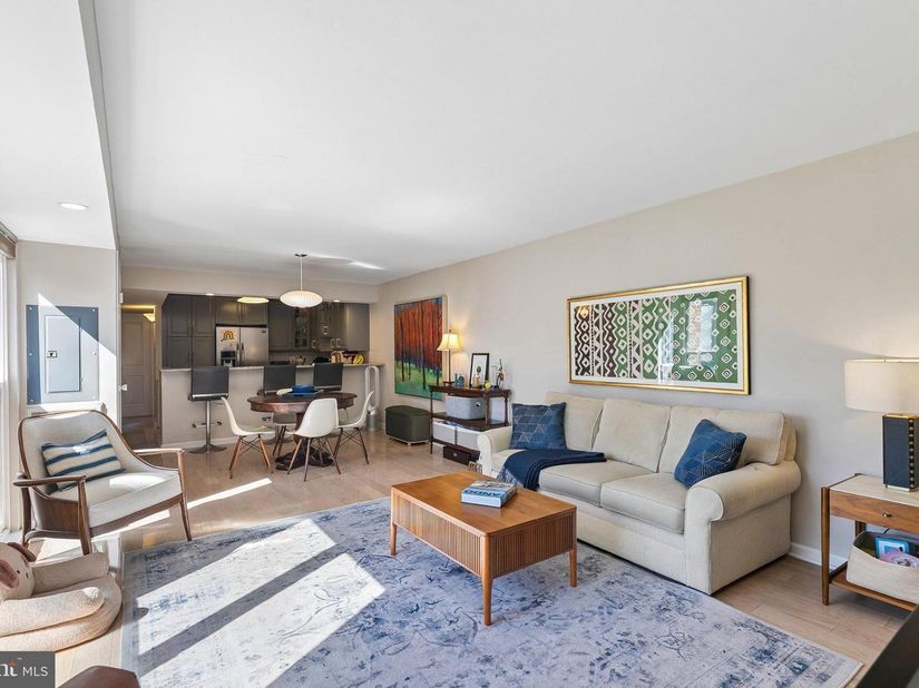 130 Spruce Street 23B, Philadelphia PA 19106