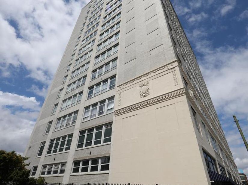 1100 Vine Street 1105, Philadelphia PA 19107
