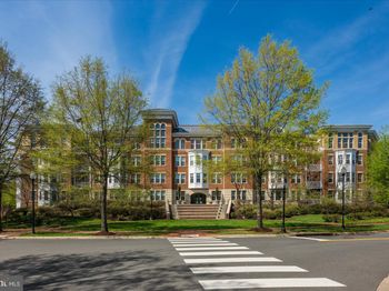400 Cameron Station Boulevard
