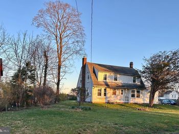 2415 2nd Street Pike