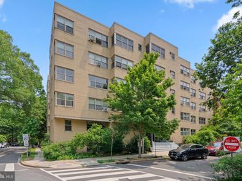 3025 Ontario Road NW