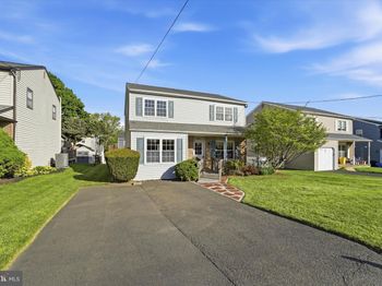 305 Roesch Avenue
