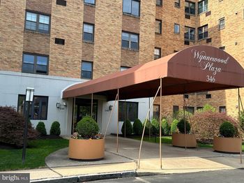 346 E Lancaster Avenue