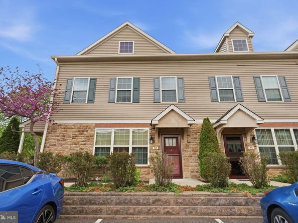 59 Bowman Drive, Feasterville Trevose PA 19053