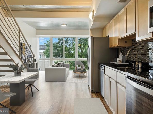 5885 Colorado Avenue NW 208, Washington DC 20011