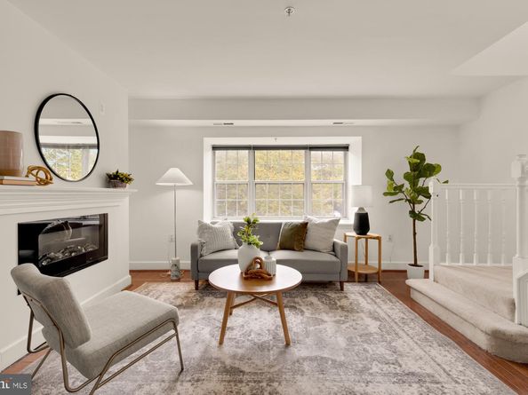 3601 38TH Street NW 303, Washington DC 20016